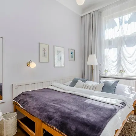 Near Old Town By Michal&friends Apartman