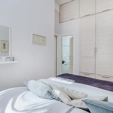 Near Old Town By Michal&friends Appartement *